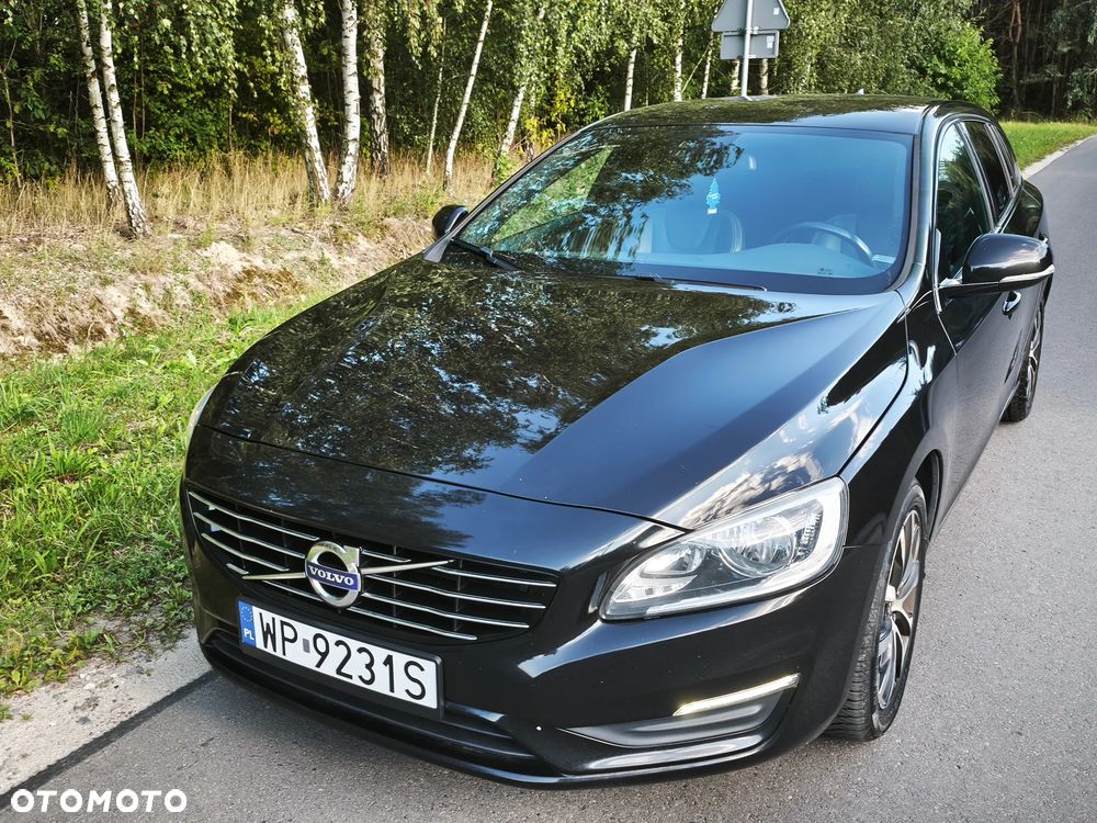 Volvo V60 D2 Drive-E Dynamic Edition (Momentum) - 5