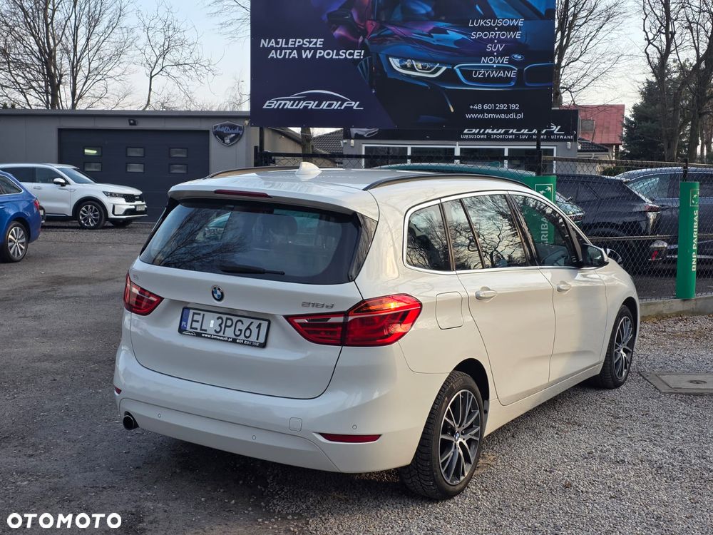 BMW Seria 2 218d - 7