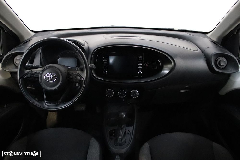 Toyota Aygo X 1.0 Pulse CVT - 8