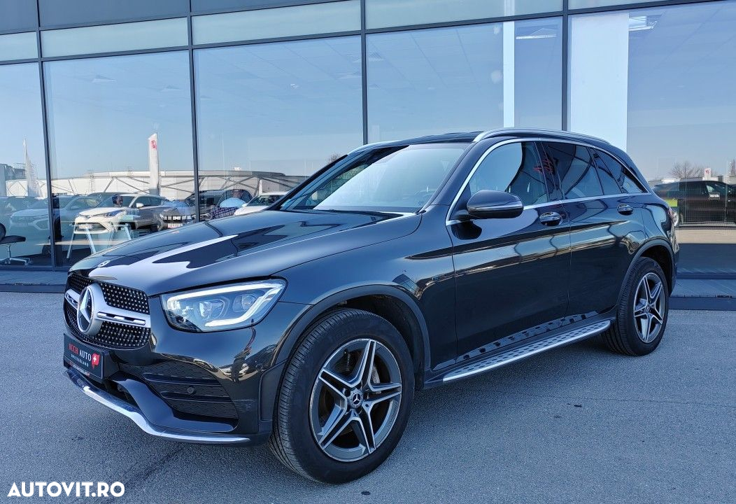 Mercedes-Benz GLC 300 e 4MATIC - 8