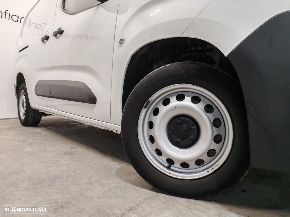 Peugeot Partner 1.5 BlueHDi Asphalt Longa - 4