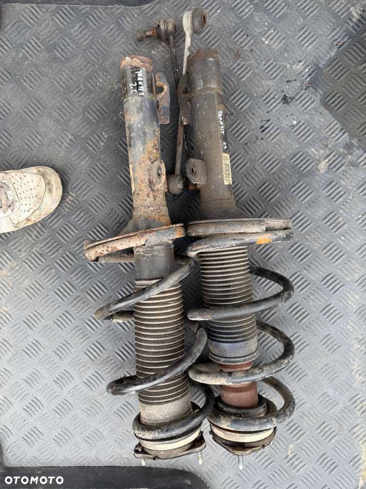 Amortyzator przód prawy, lewy Ford Transit 2.2 TDCI 06-13r. - 1