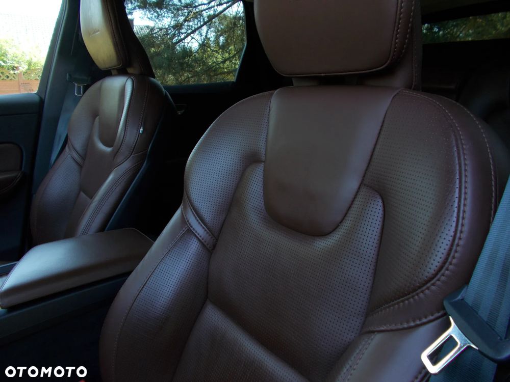 Volvo XC 60 D5 AWD Inscription - 19