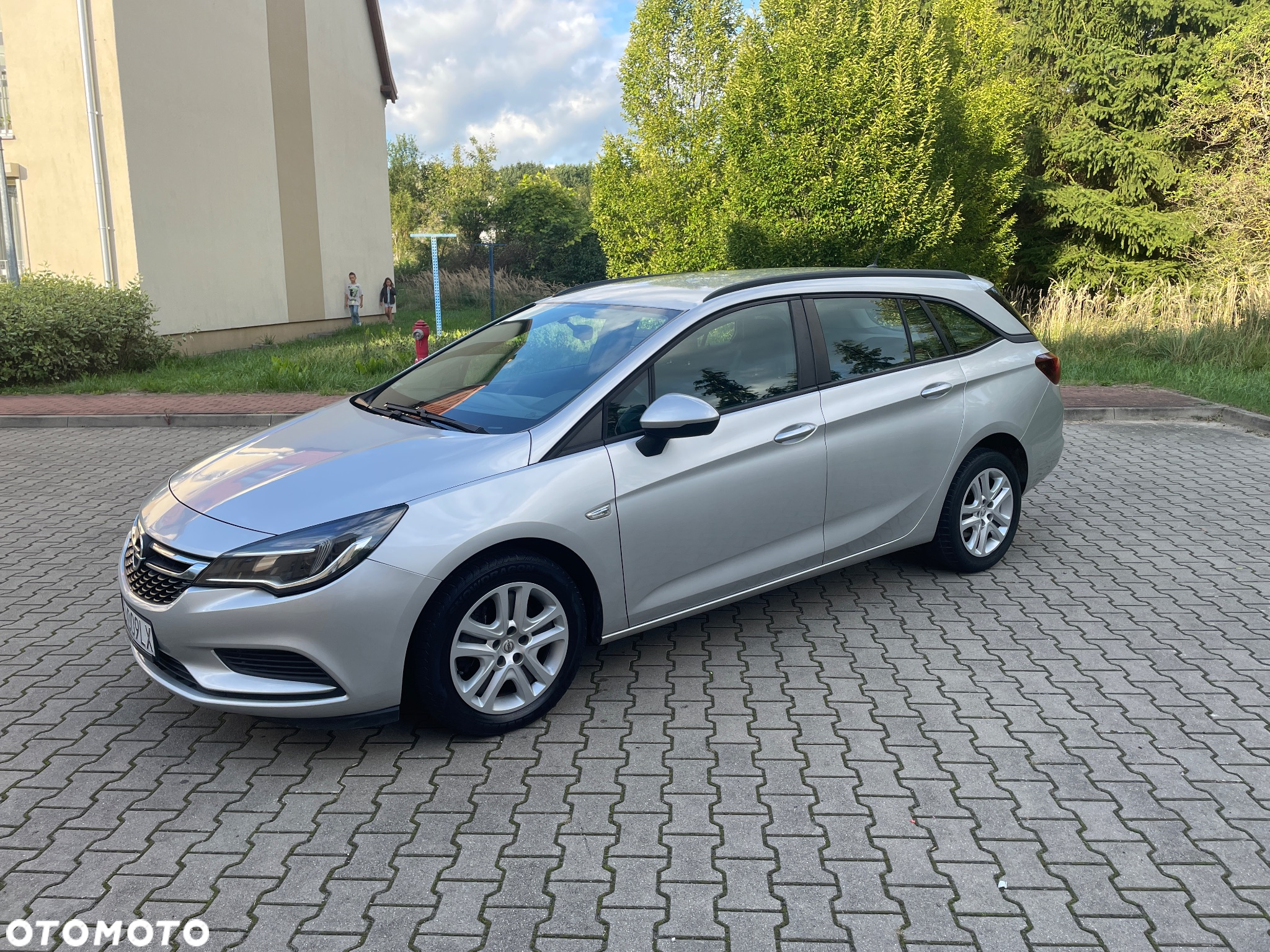Opel Astra V 1.6 CDTI Enjoy S&S - 11