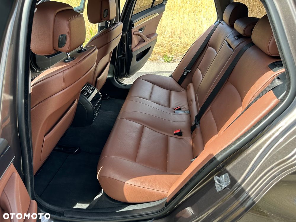 BMW Seria 5 - 30