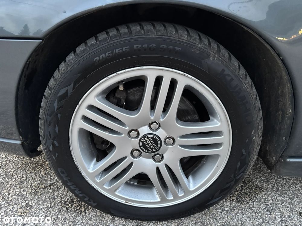 Volvo S60 2.4D Momentum - 26