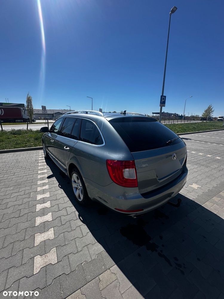 Skoda Superb 1.8 TSI 4x4 Exclusive - 8