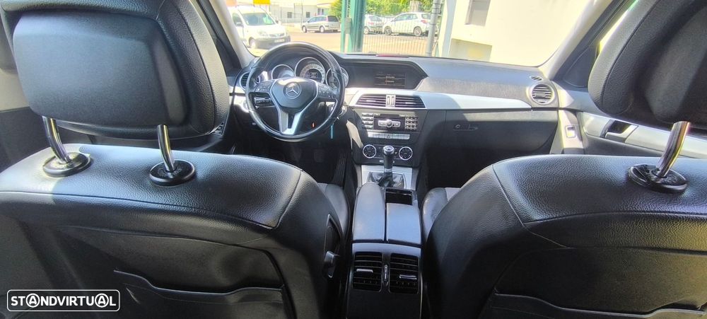 Mercedes-Benz C 220 CDi Avantgarde BlueEfficiency - 36