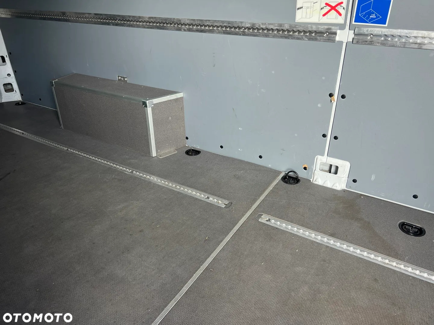 Mercedes-Benz Sprinter - 7