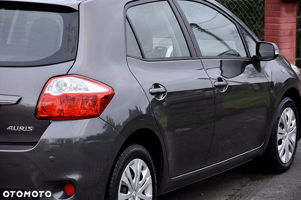 Toyota Auris 1.6 Edition - 11
