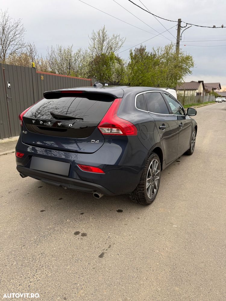 Volvo V40 D4 VEA Summum - 14