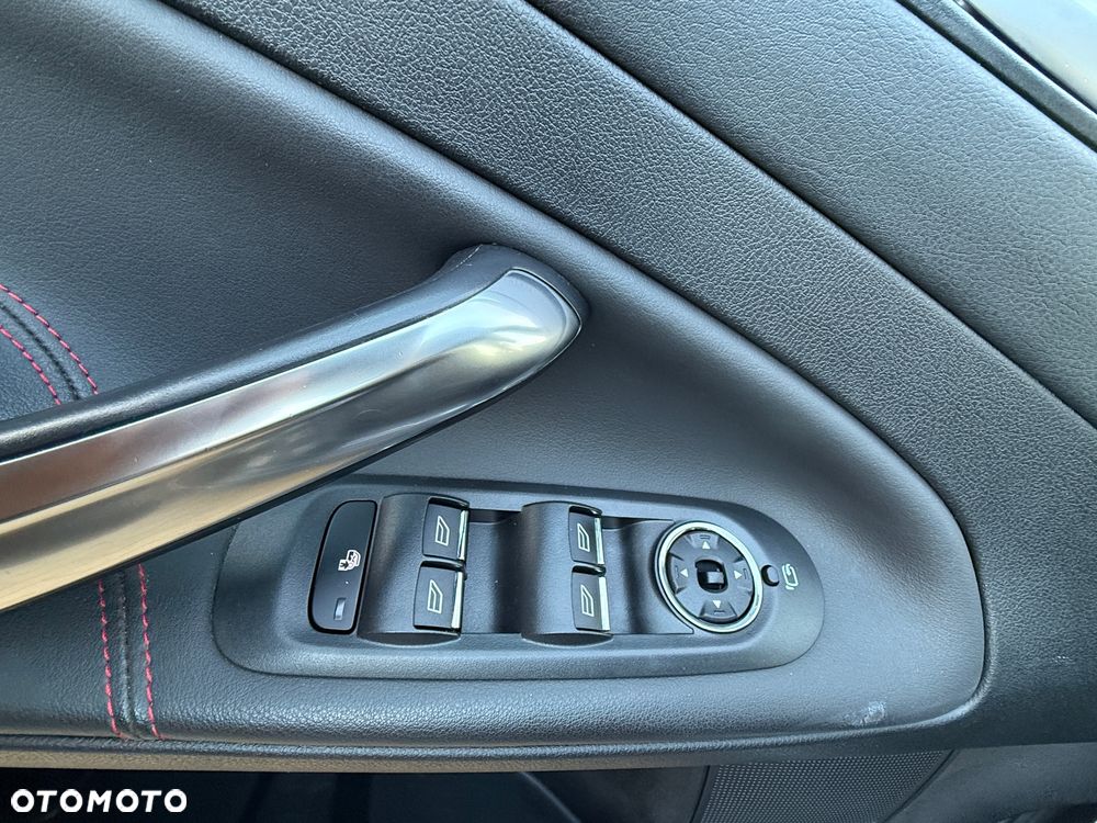 Ford Mondeo 2.0 TDCi Titanium S - 28