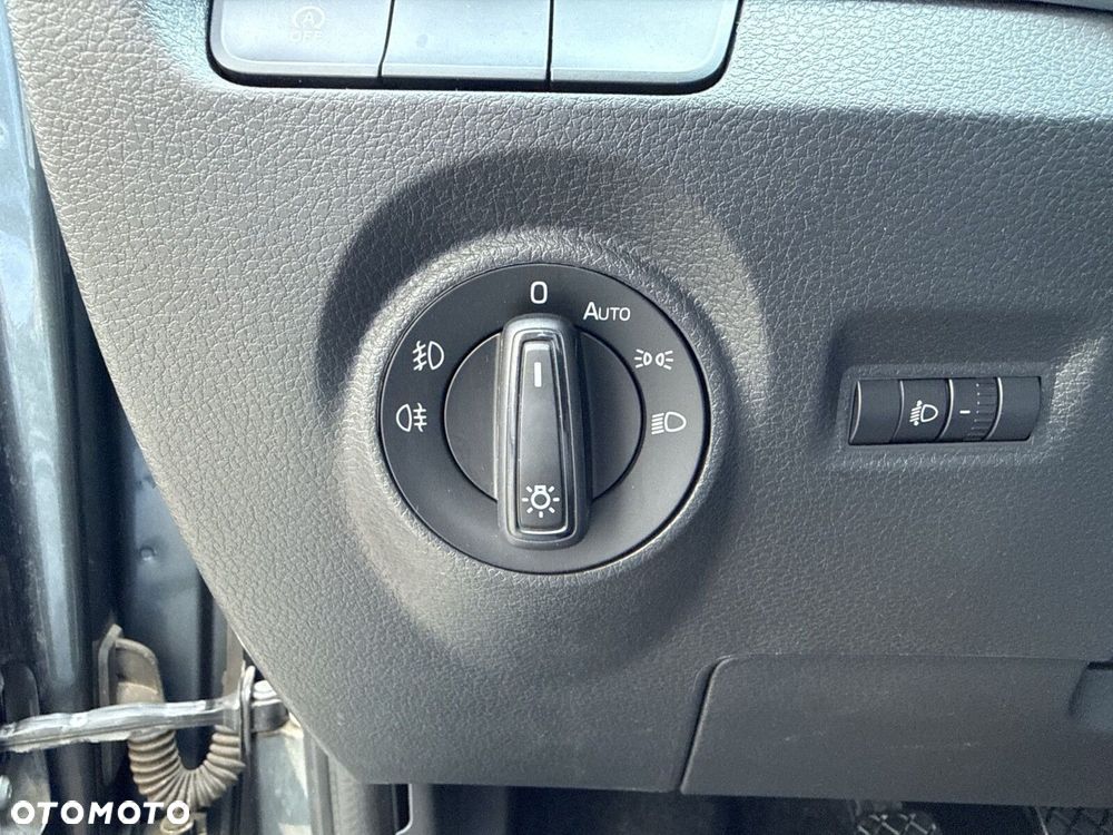 Skoda Fabia 1.0 Ambition - 23