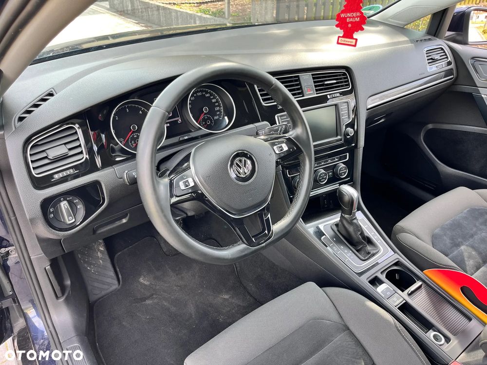 Volkswagen Golf 2.0 TDI BlueMotion Technology DSG Highline - 8