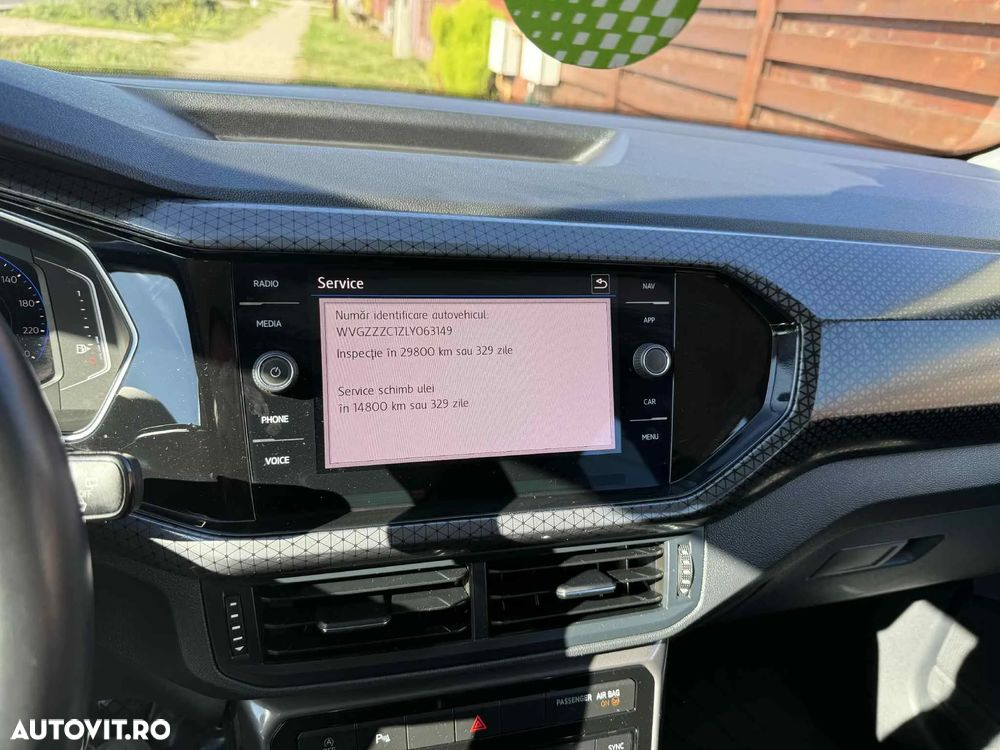 Volkswagen T-Cross - 9