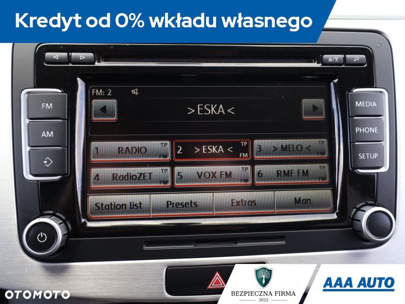 Volkswagen Passat - 14