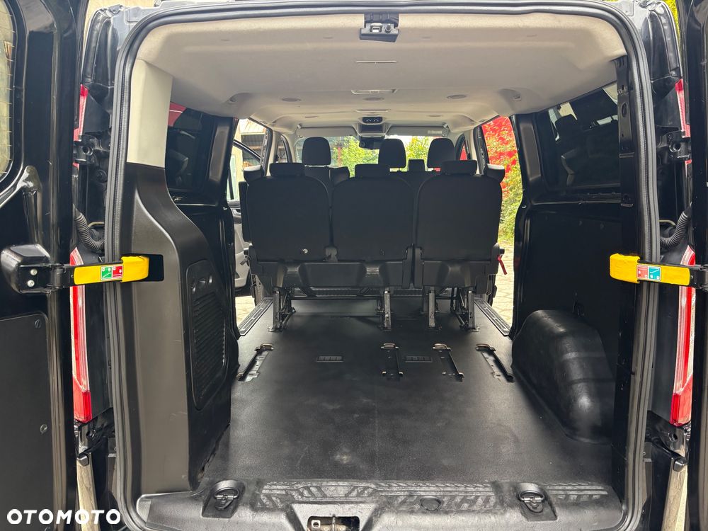Ford Transit Custom 290 L2H1 Limited - 32