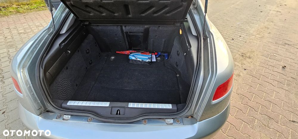 Alfa Romeo GT 1.9JTD 16V Distinctive - 15