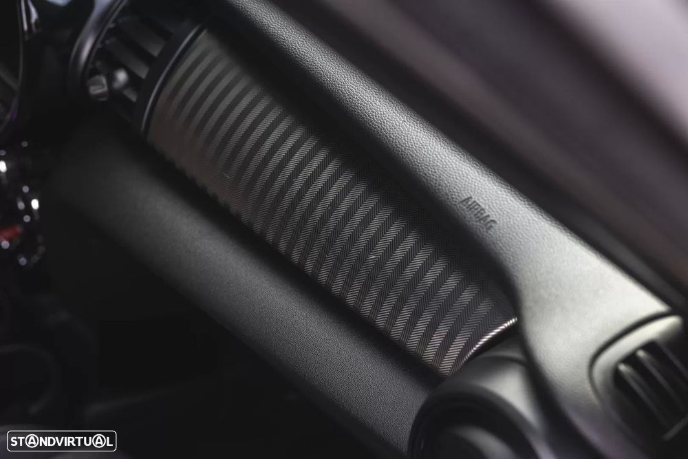 MINI 5 Portas Cooper D - 19