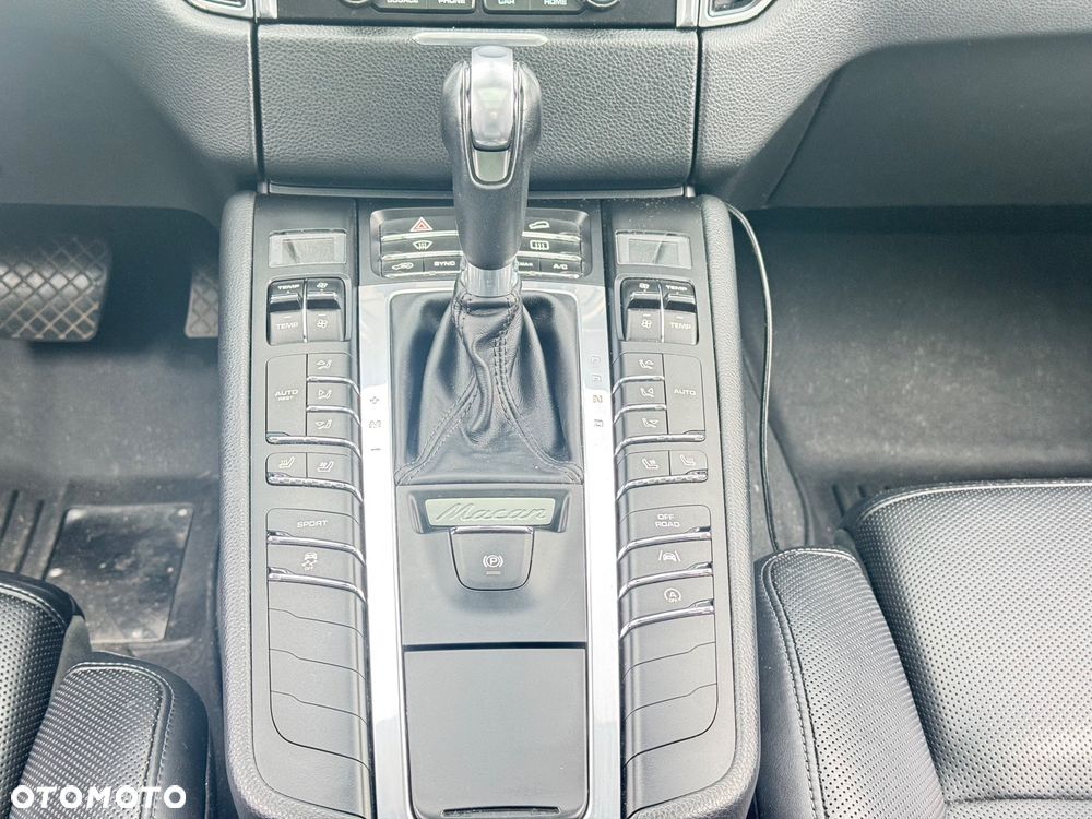 Porsche Macan Standard - 11