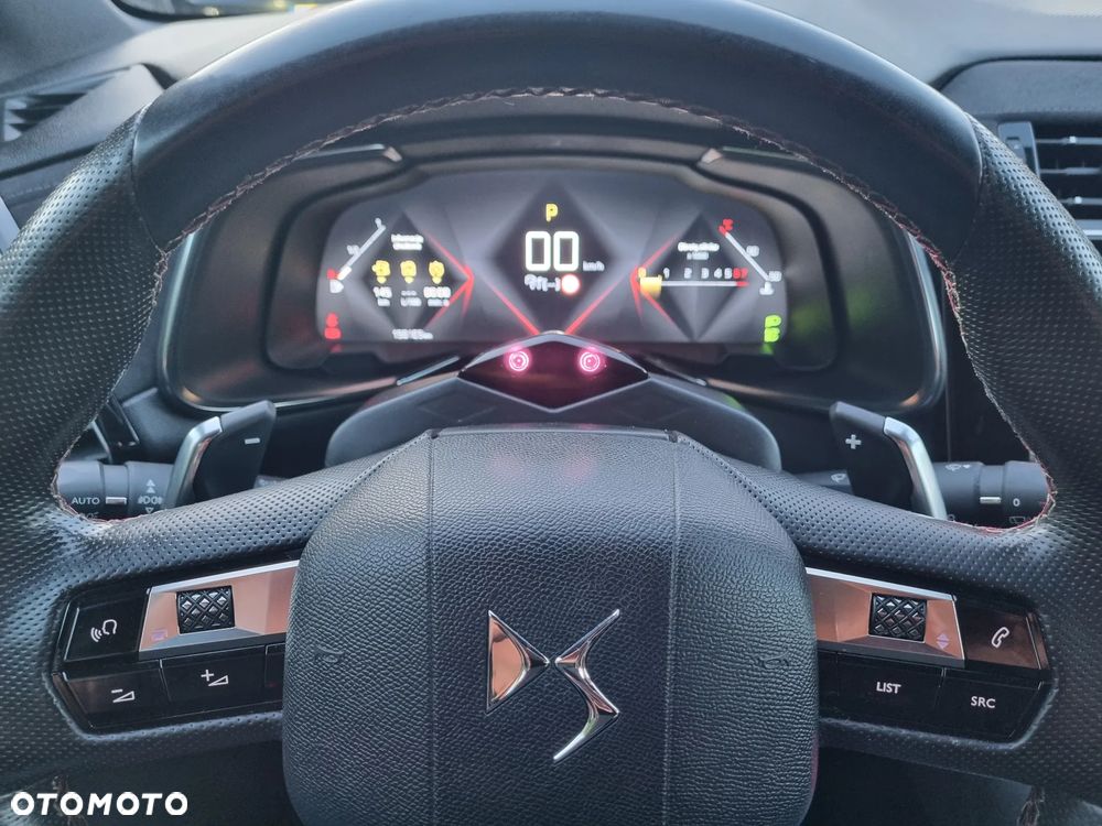 DS Automobiles DS 7 Crossback - 15
