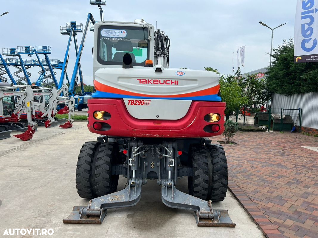 Takeuchi TB 295w - 5