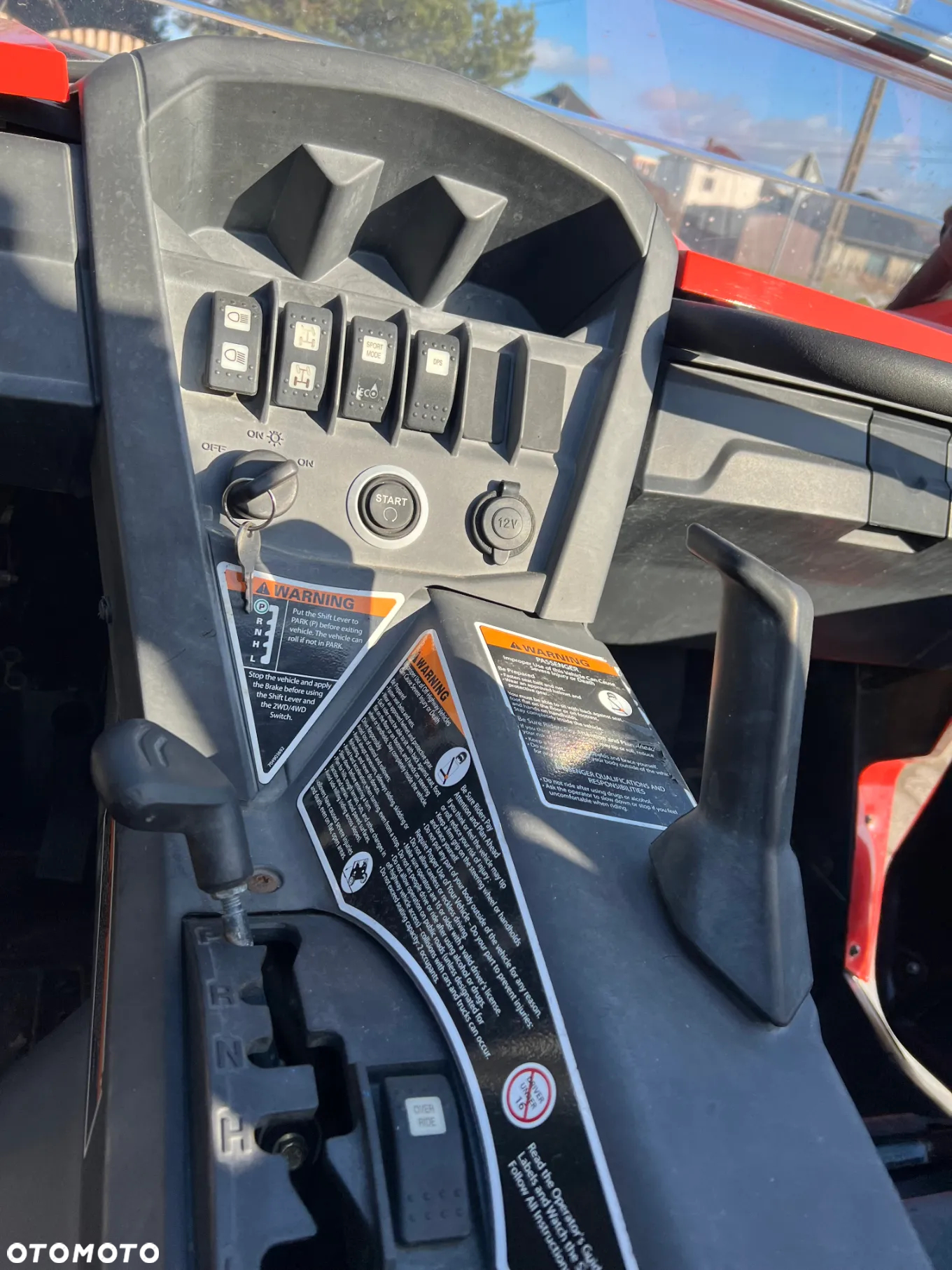 Can-Am Maverick - 8