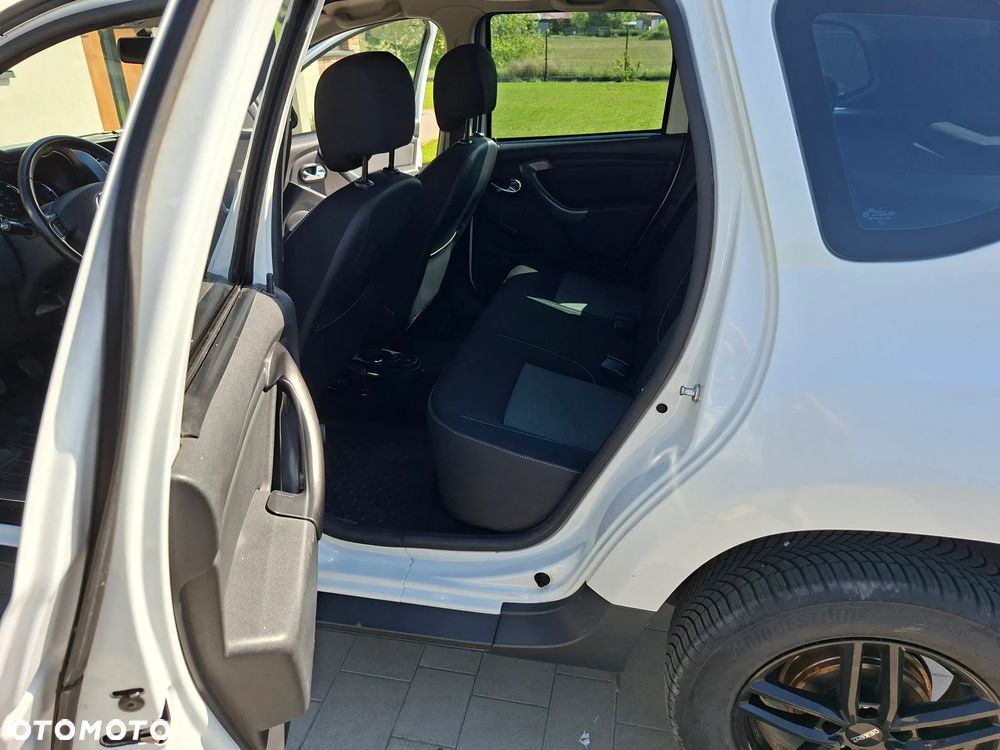 Dacia Duster 1.6 SCe Open S&S - 19