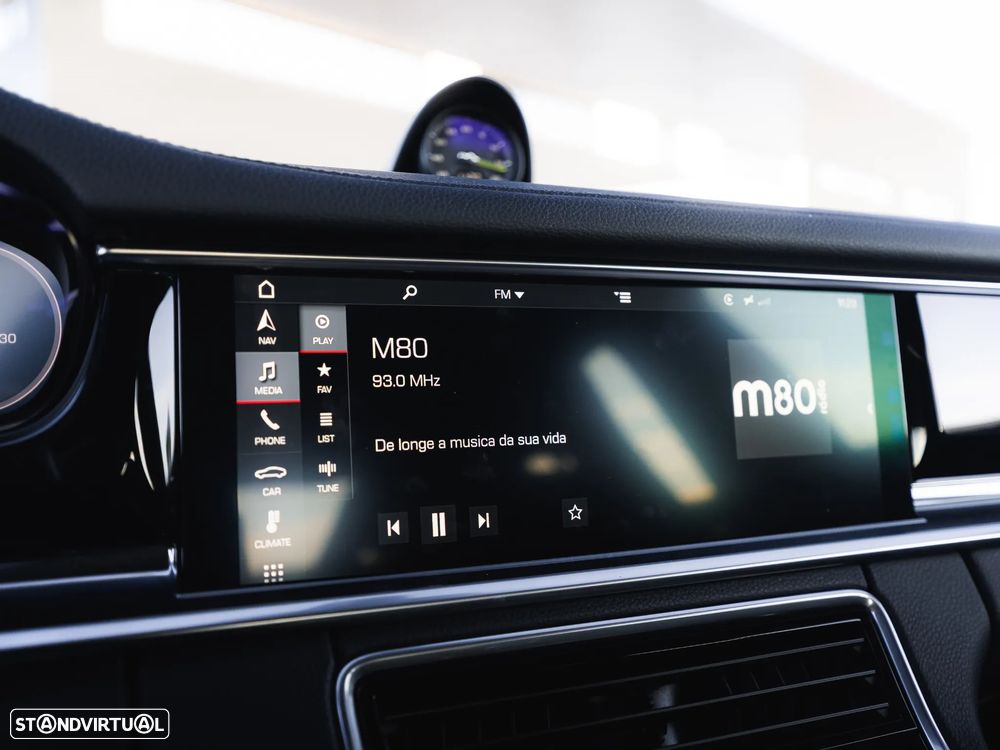 Porsche Panamera 4 E-Hybrid - 20