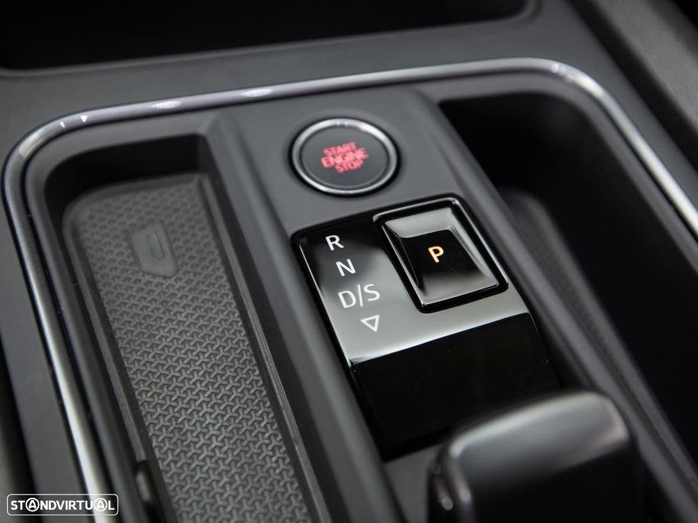 Cupra Formentor 1.4 e-Hybrid Base DSG - 17