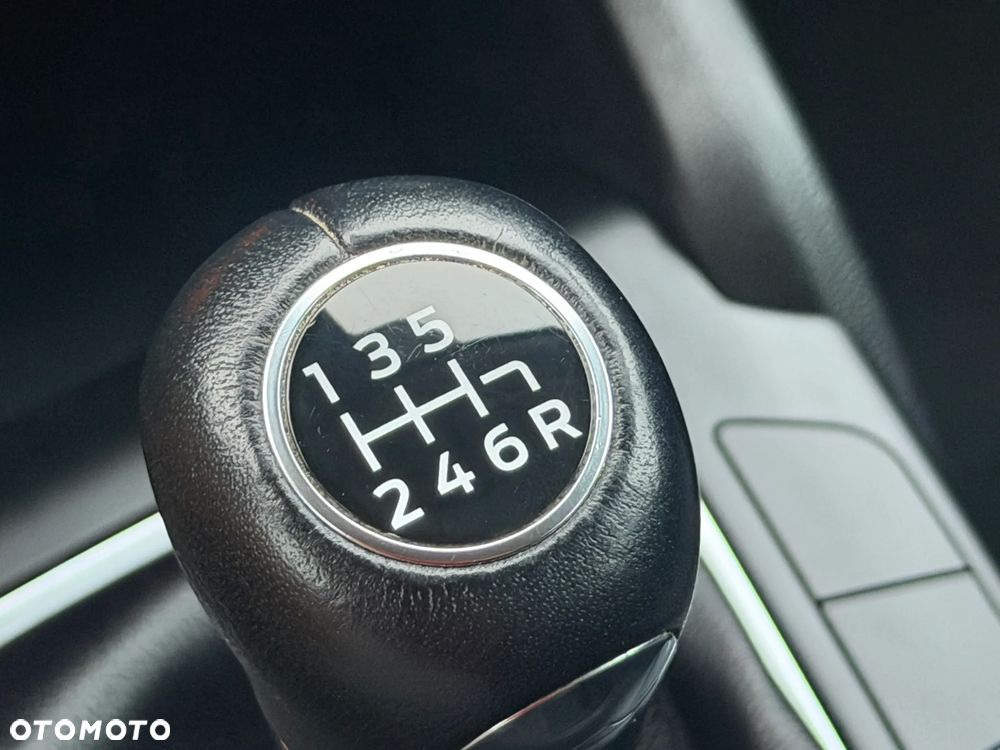 Ford Focus 1.0 EcoBoost Hybrid COOL&CONNECT DESIGN - 20