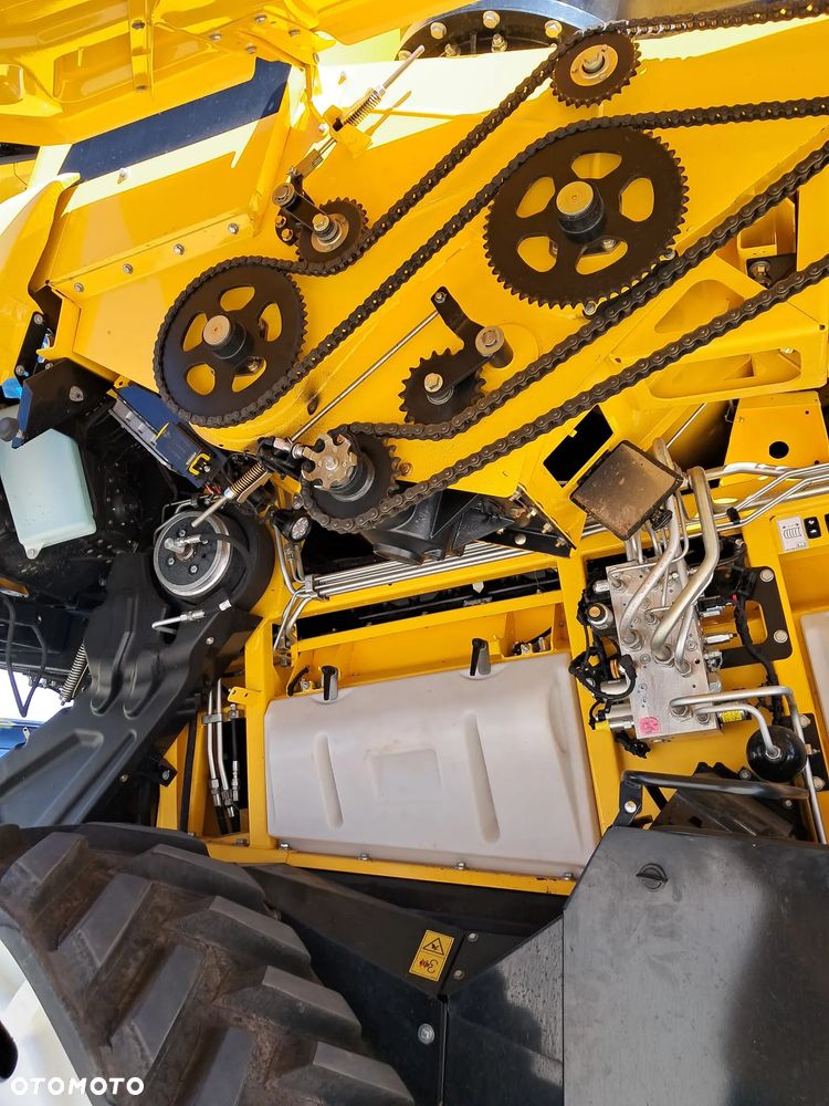 New Holland CR 10.90 ST5 - 10
