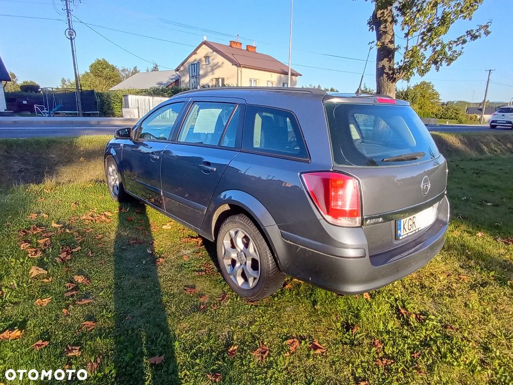 Opel Astra - 2