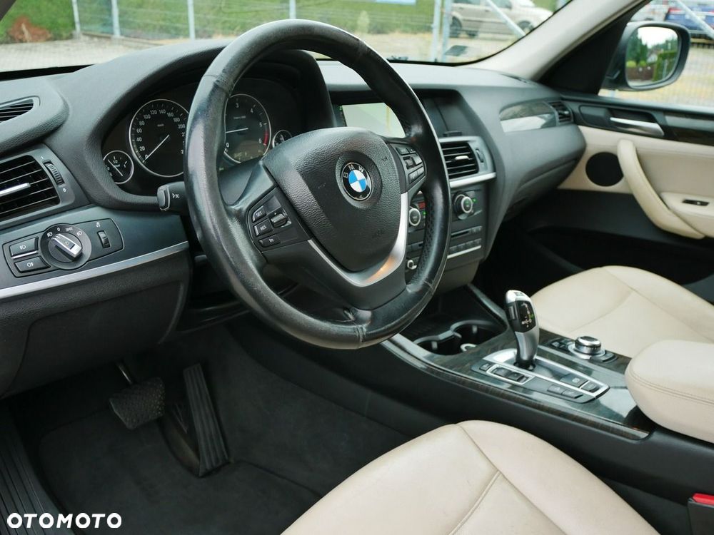 BMW X3 xDrive20d - 16