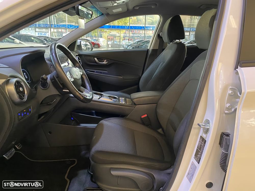 Hyundai Kauai 39 kWh Executive - 16