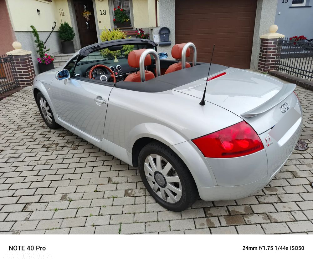 Audi TT Coupé Roadster 1.8T Quattro - 24