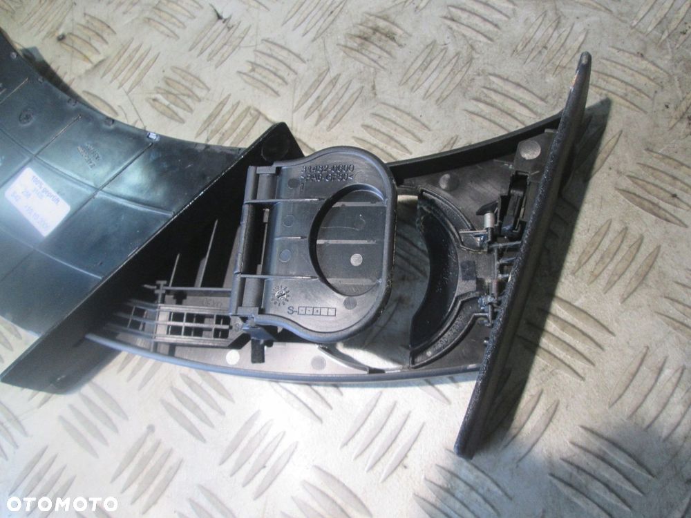 UCHWYT NA KUBKI NAPOJE CUPHOLDER BMW E60 E61 7034132 - 1