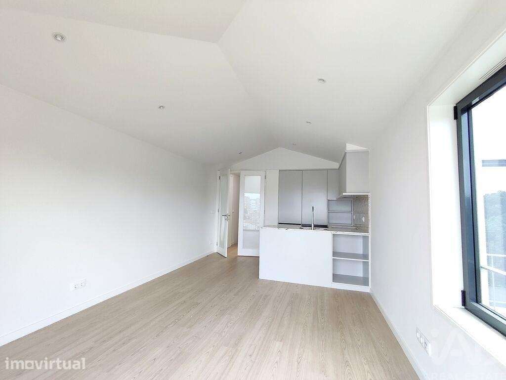 Duplex T2 em Lordelo do Ouro e Massarelos de 93,9 m2 - Grande imagem: 4/40