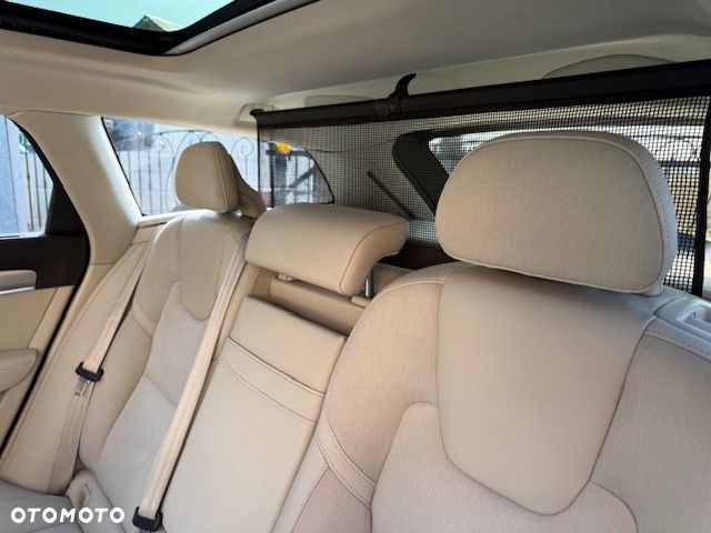 Volvo V90 D4 Geartronic Momentum - 16