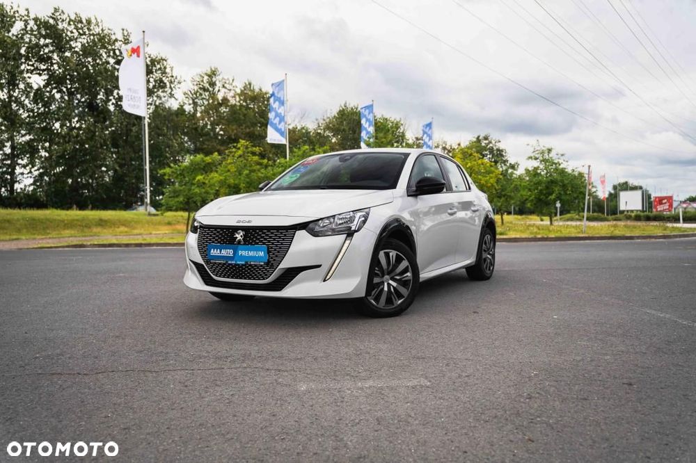 Peugeot 208 - 5