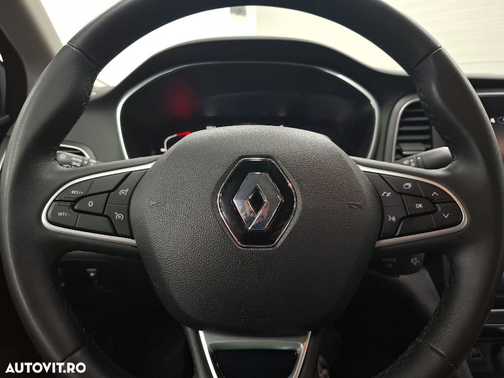 Renault Megane TCe GPF EDC Intens - 25