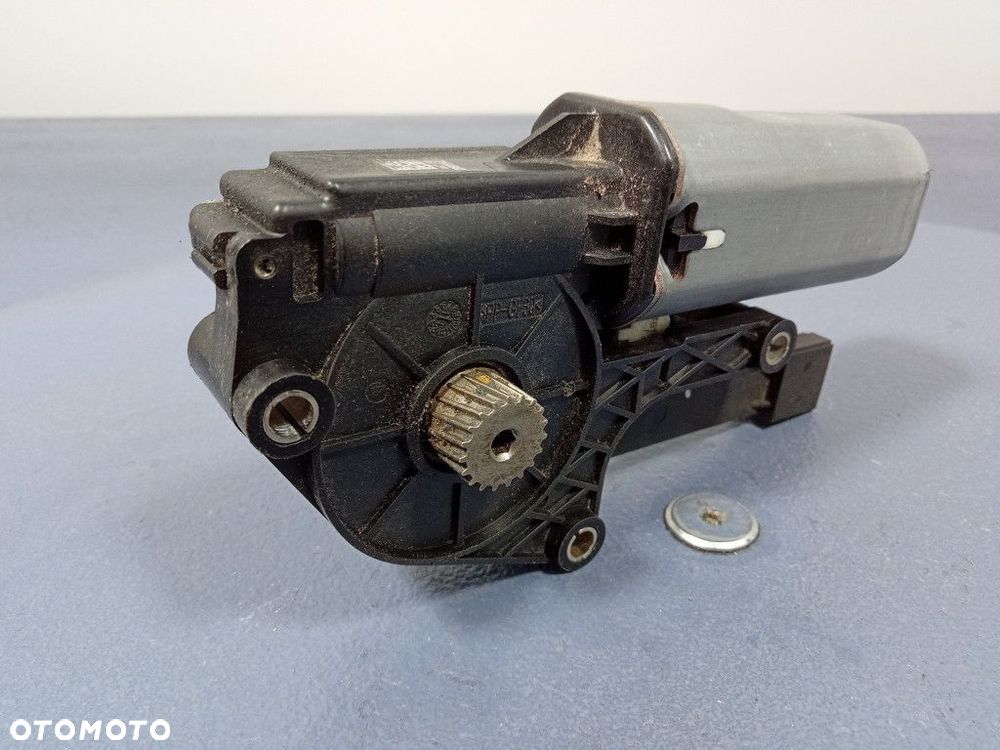 BMW 2 F44 F40 SILNICZEK SZYBERDACHU PRAWY 8495205 - 3