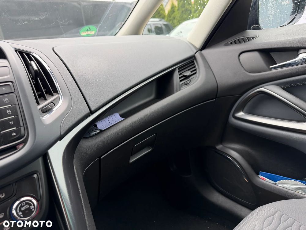 Opel Zafira Tourer 1.4 Turbo Business Innovation - 13