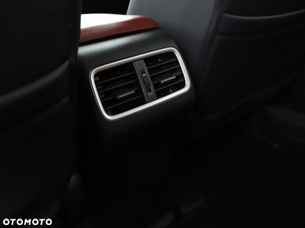 Honda CR-V 2.0i-VTEC 4WD Automatik Elegance - 38
