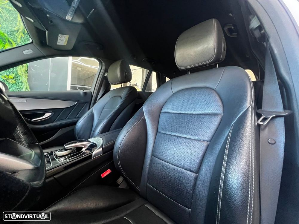 Mercedes-Benz C 300 BlueTEC Hybrid AMG Line - 12