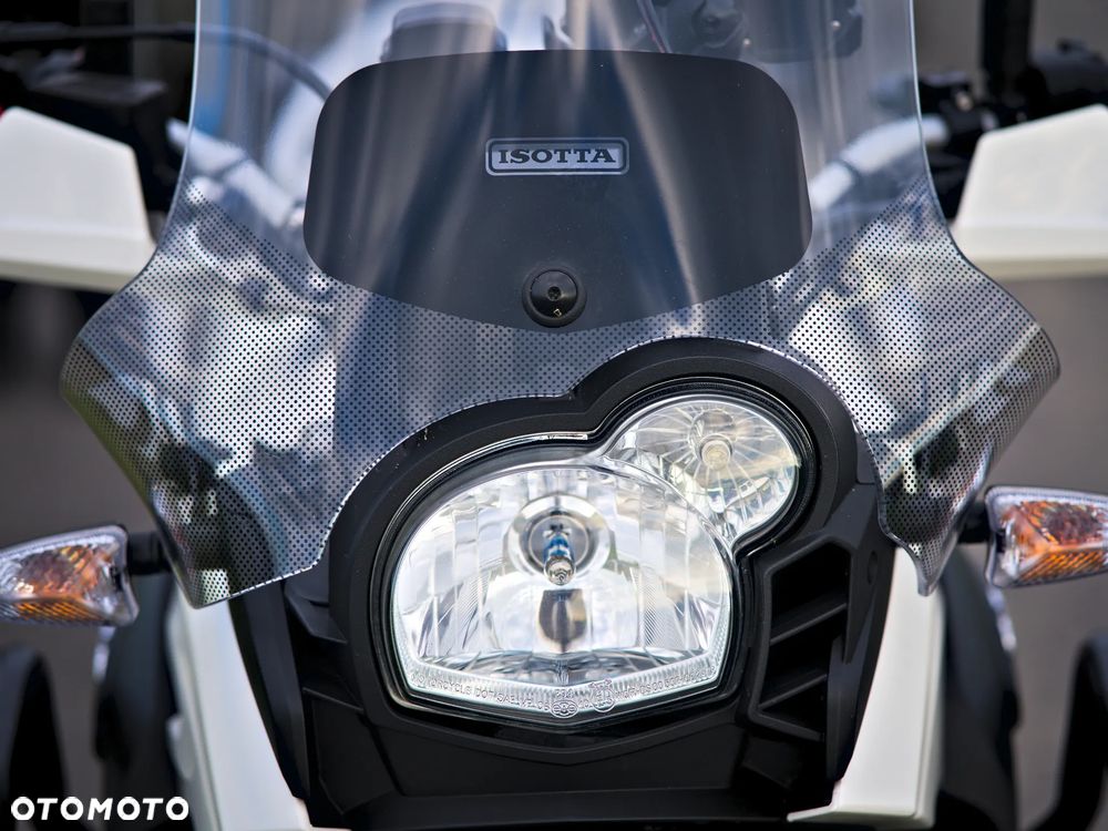 BMW G - 19
