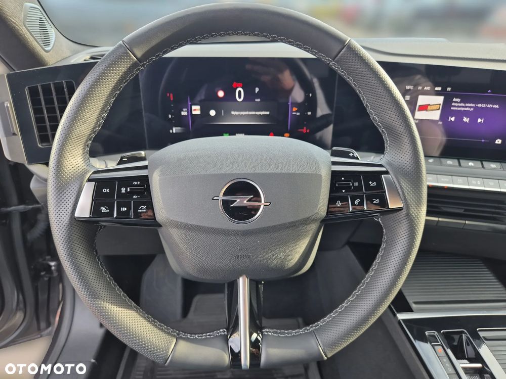 Opel Astra 1.2 T GS S&S - 22