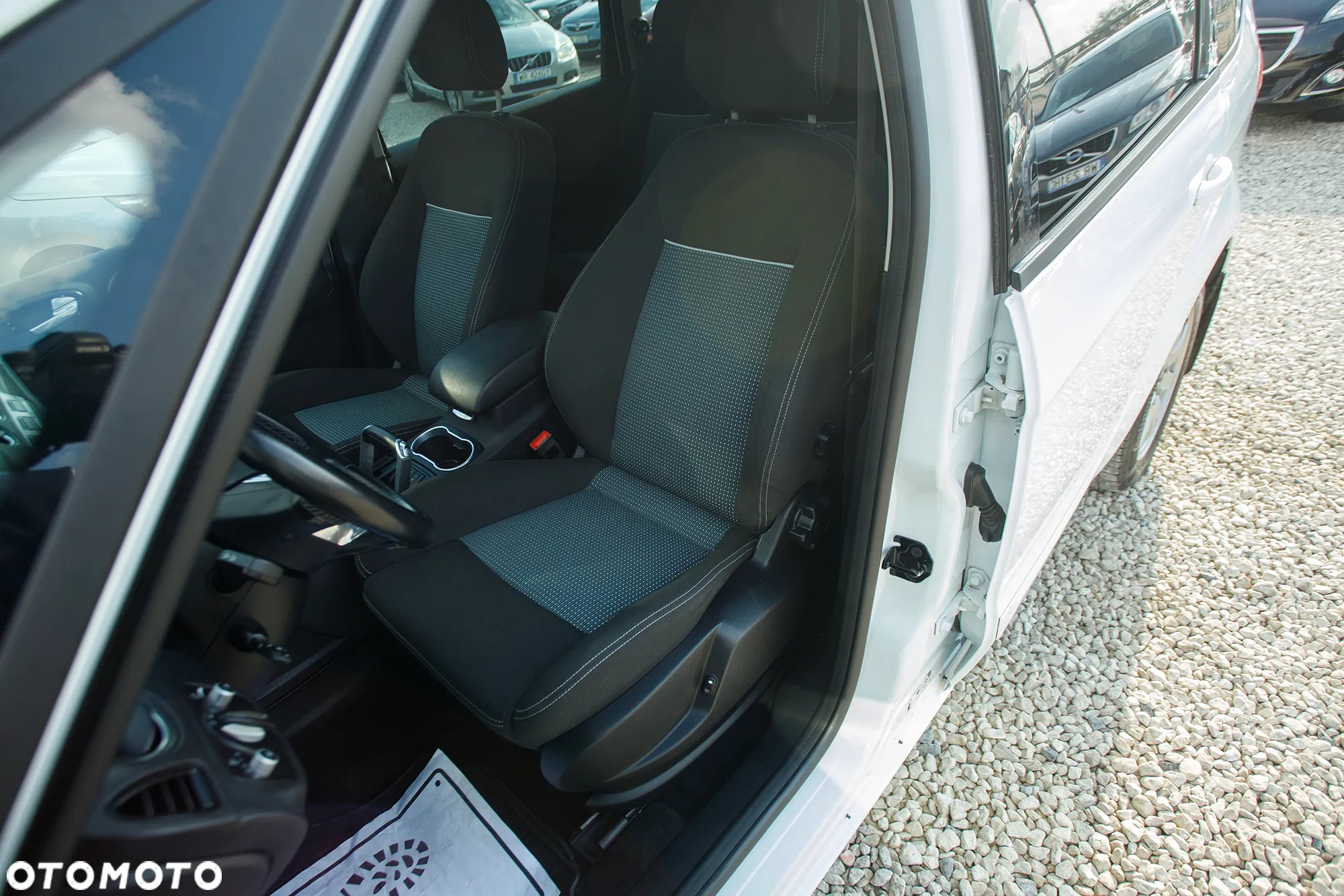 Ford S-Max 2.0 FF Titanium - 2