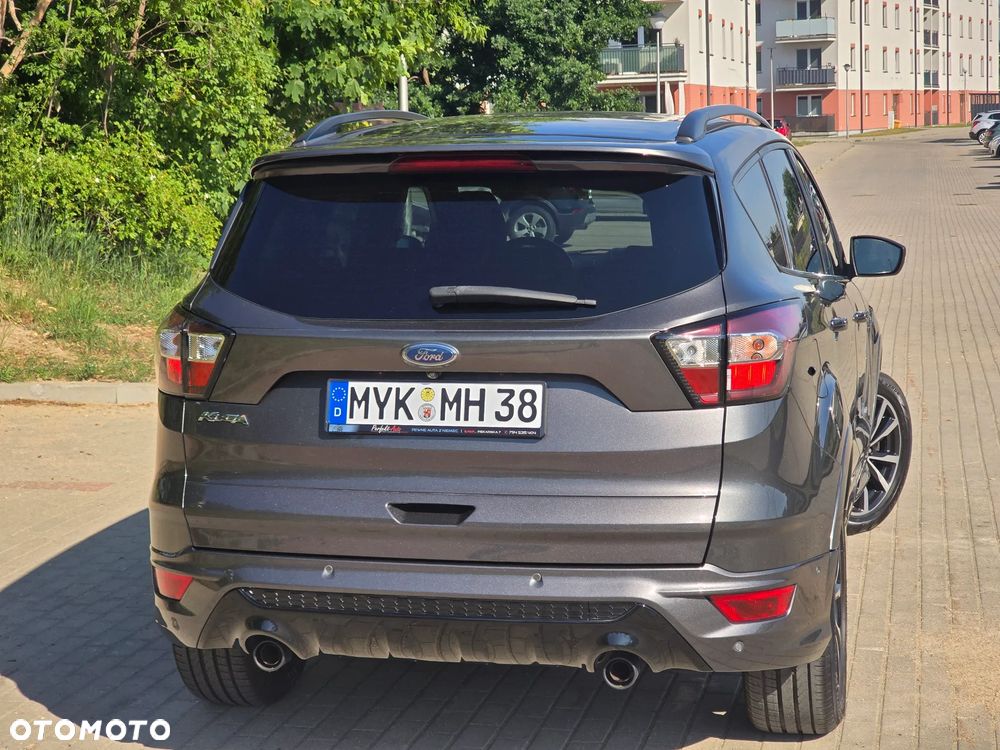 Ford Kuga 2.0 TDCi 4x4 ST-Line - 33