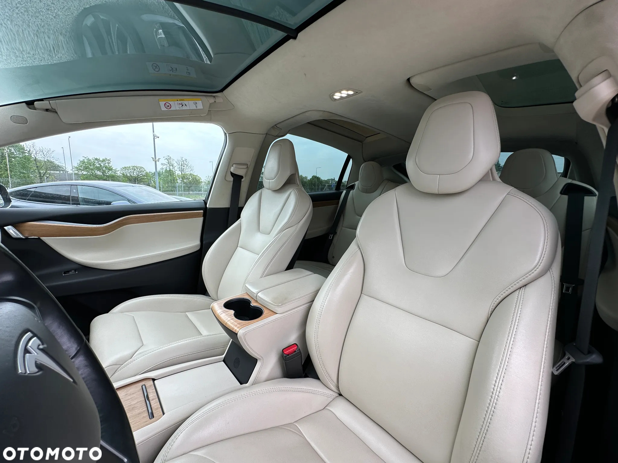 Tesla Model X Long Range Plus - 14